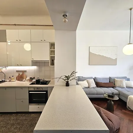 Design Old Town Aprt - Blue Church & Park - Ac Apartman *