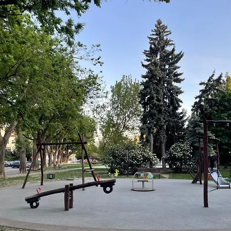 Design Old Town Aprt - Blue Church & Park - Ac דירה ברטיסלאבה